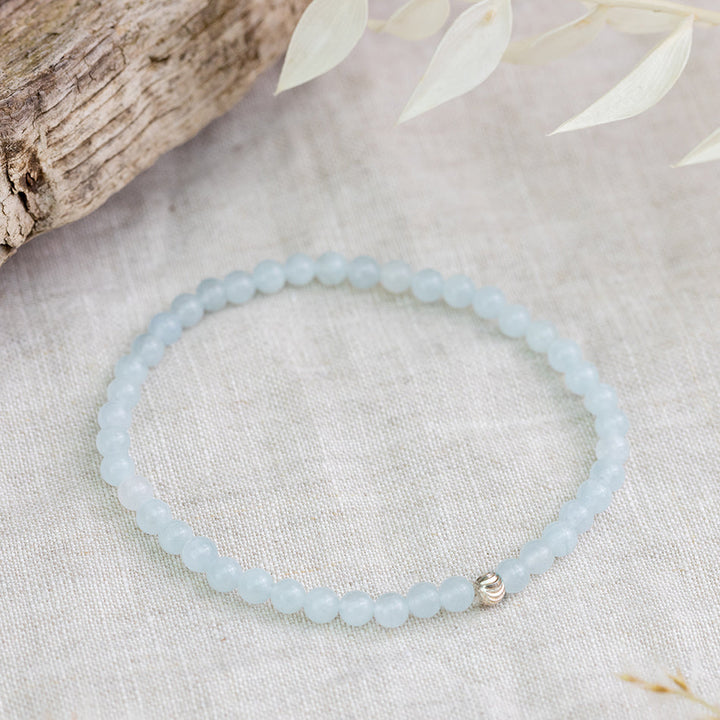 Crystal Healing Bracelet with Aquamarine Gemstone Beads